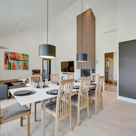 Tinella - 250m To The Fjord By Interhome Feriehus