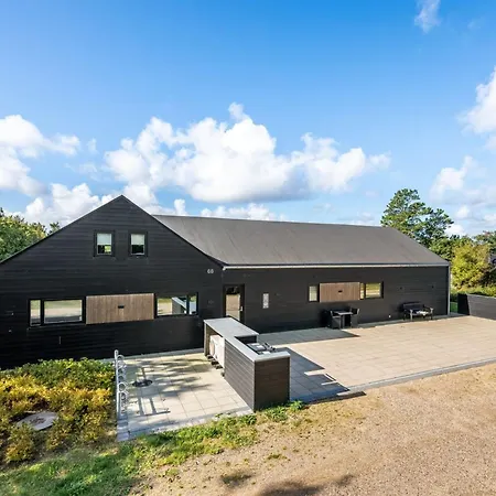 Tinella - 250m To The Fjord By Interhome