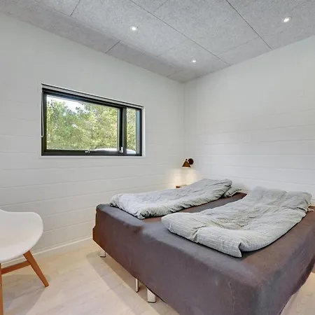 Tinella - 250m To The Fjord By Interhome Feriehus *