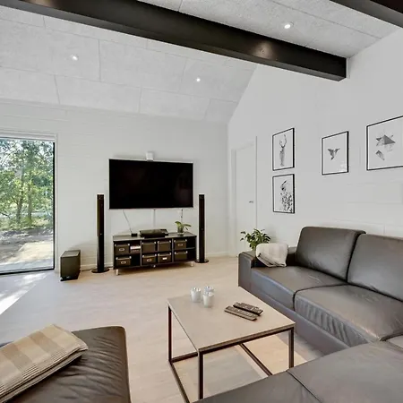 Tinella - 250m To The Fjord By Interhome Feriehus *